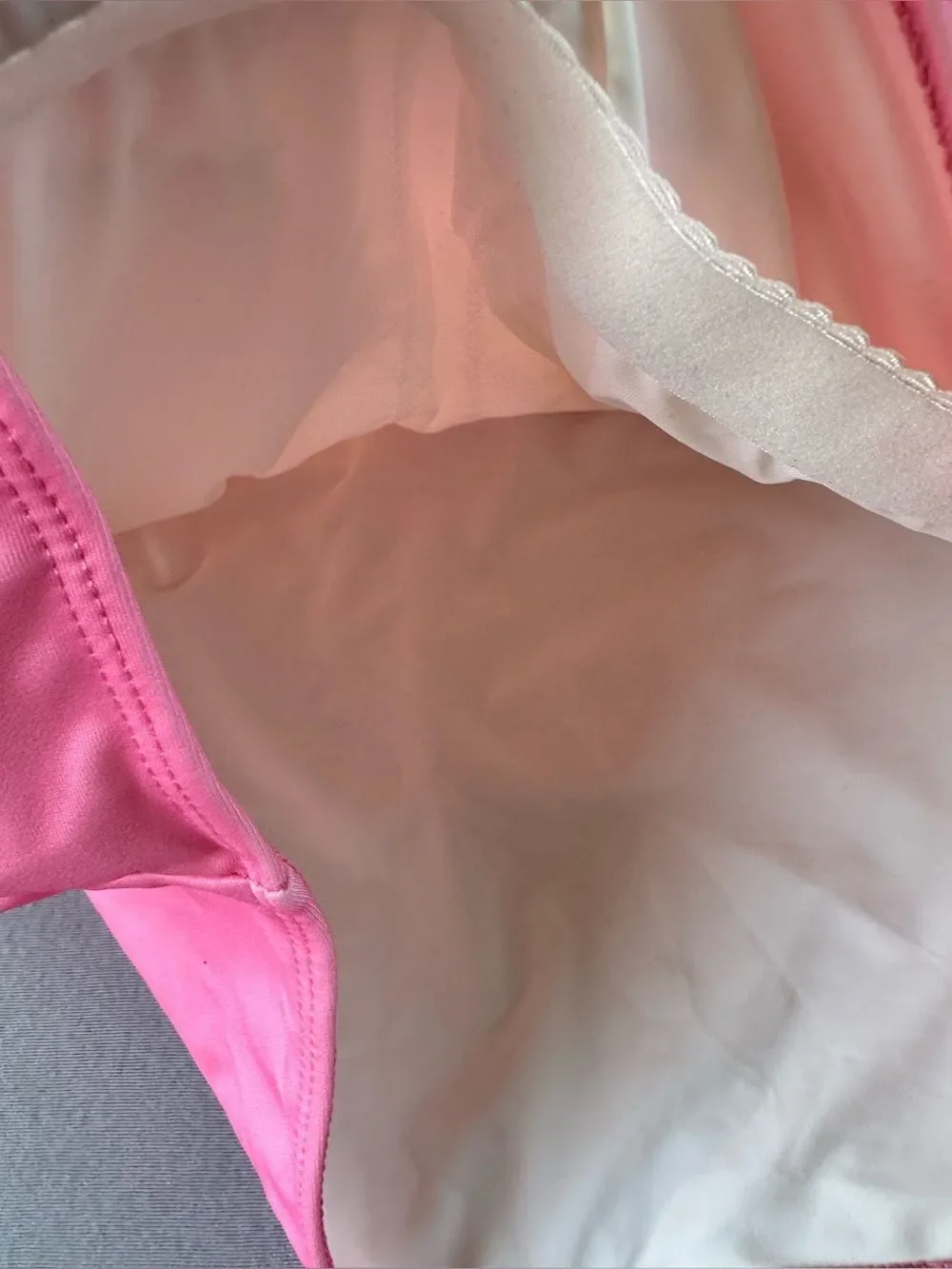 🎉5 for $45🎉 NWT One loved babe swimsuit top size M